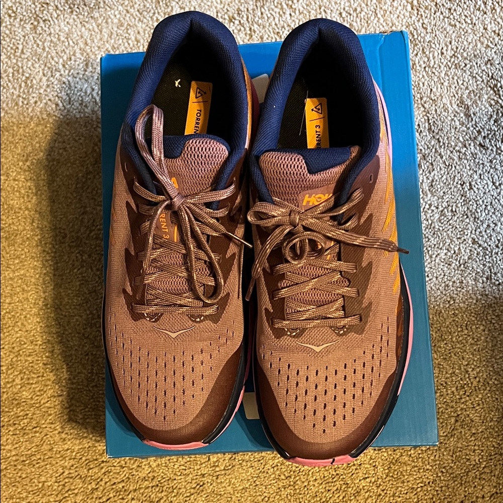 Hoka women’s purple sneakers